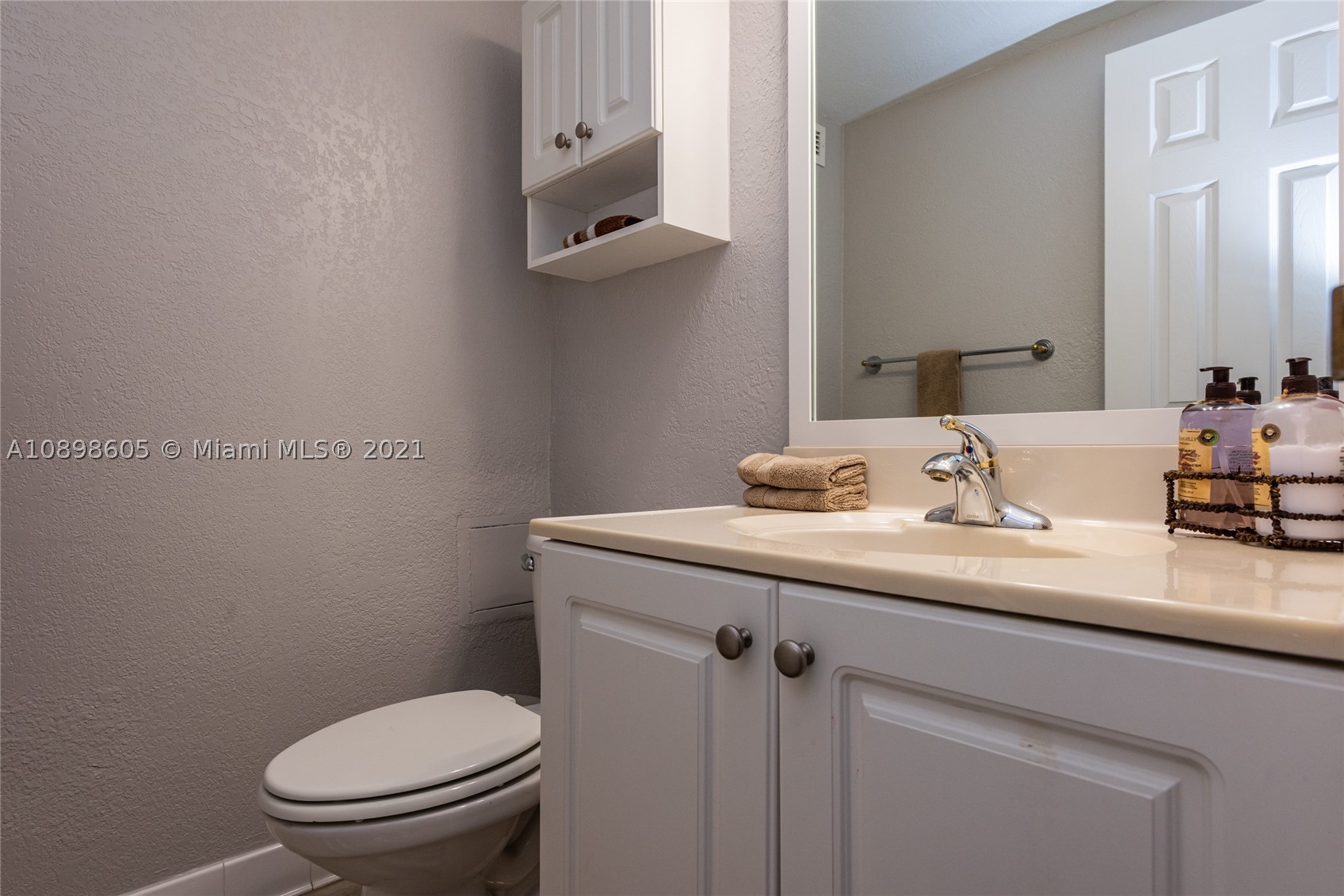 main property photo 91