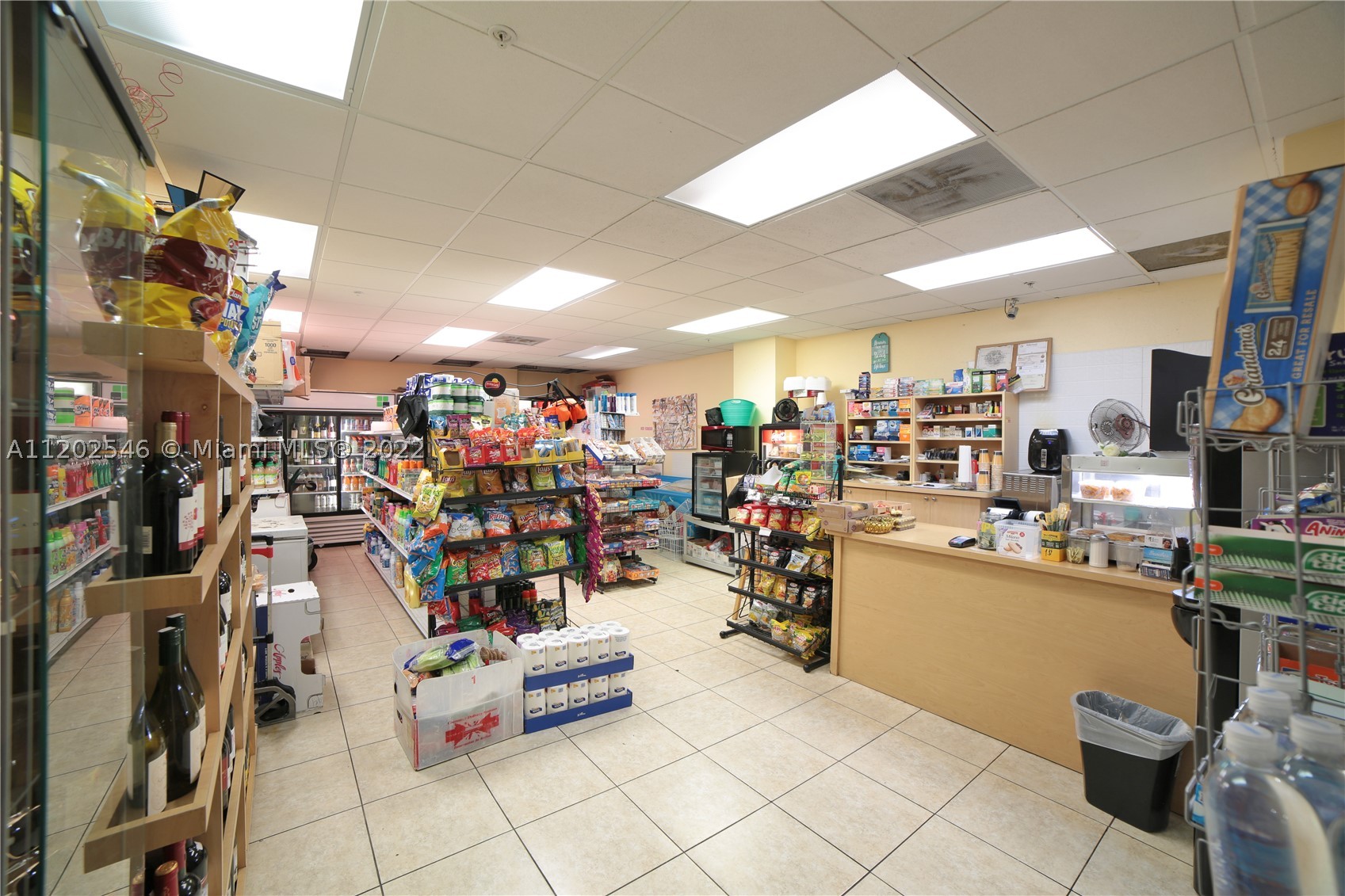 main property photo 37