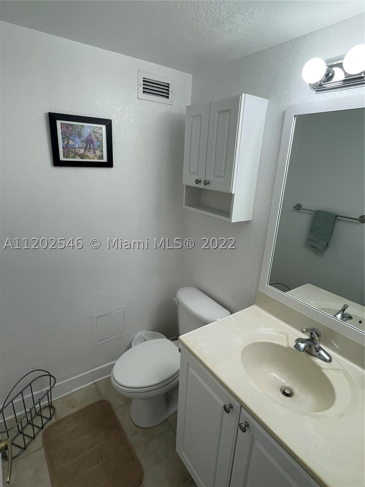 main property photo 78