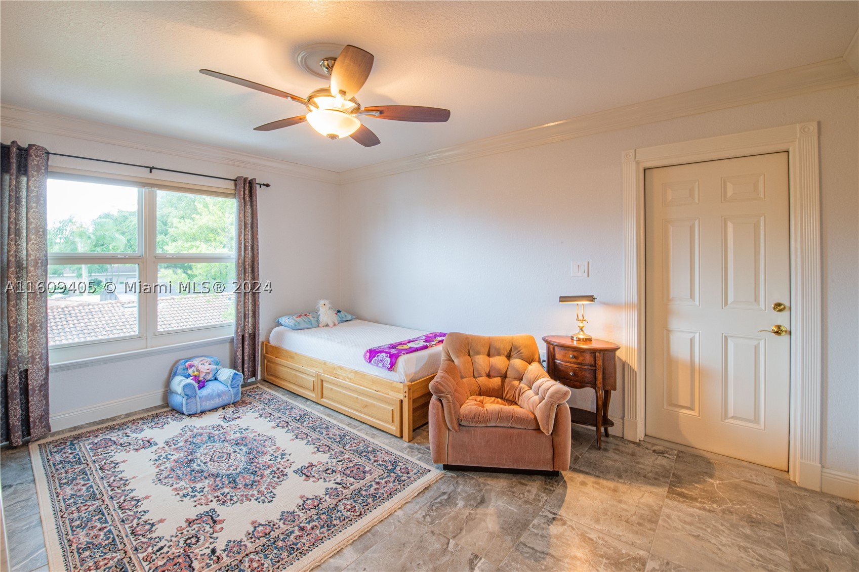 main property photo 51