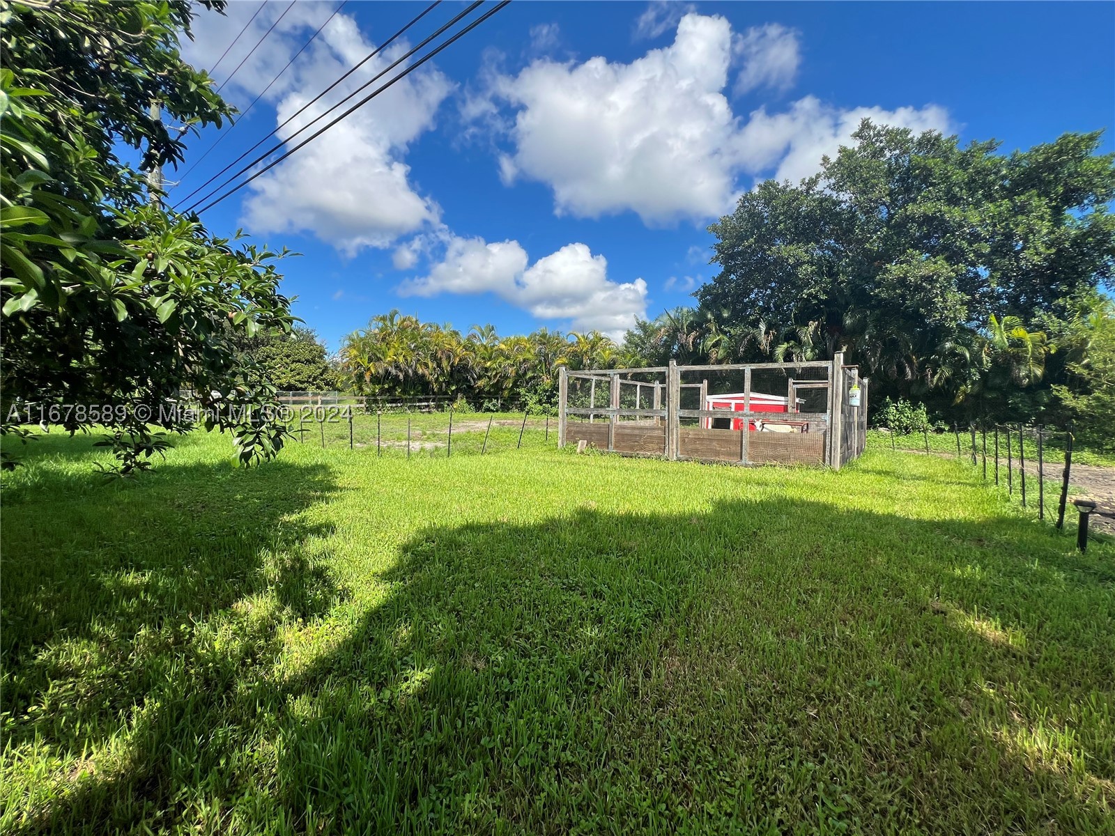 main property photo 29