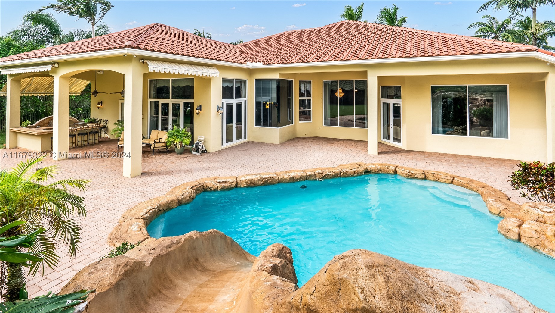 main property photo 59