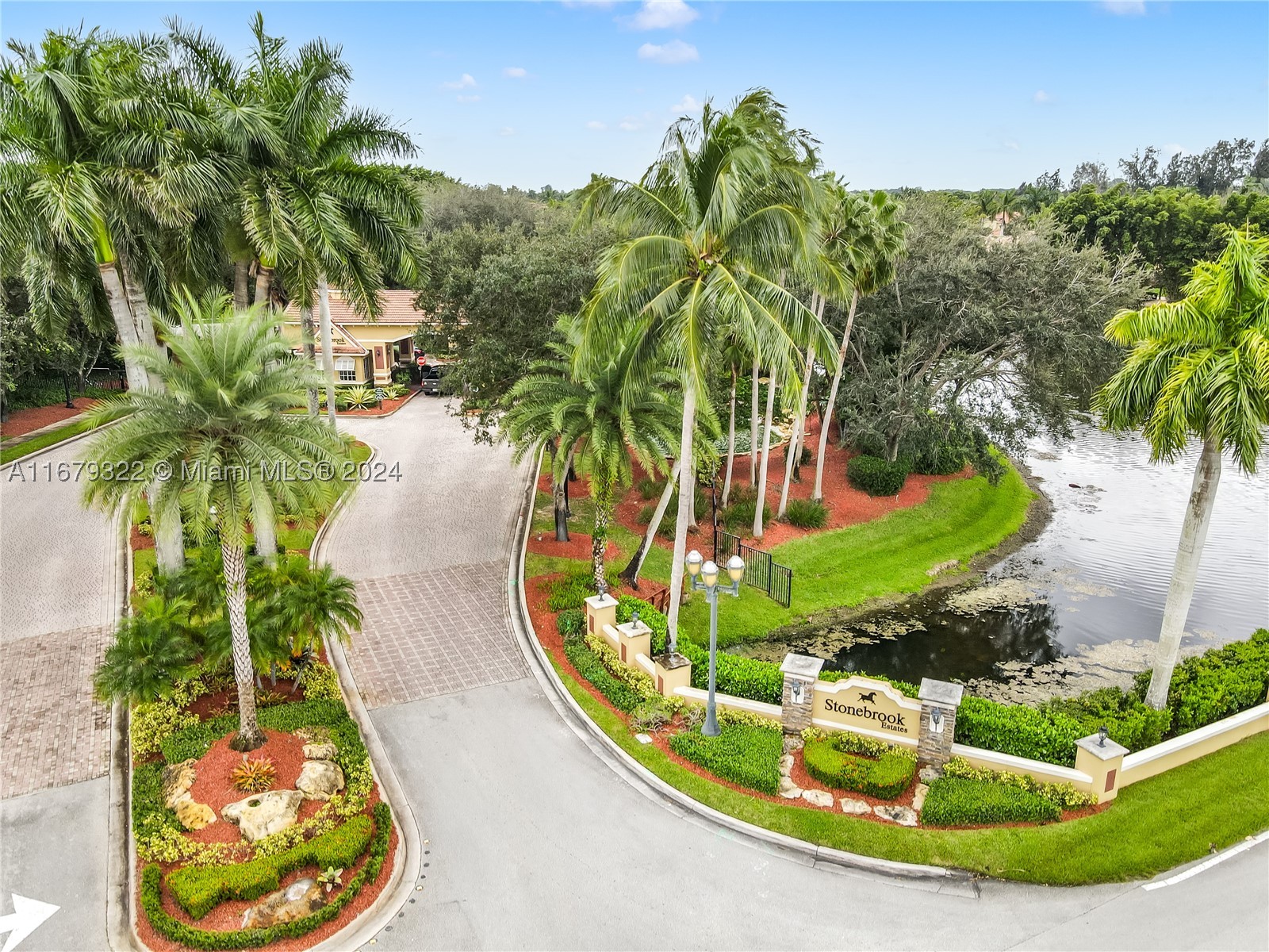 main property photo 75