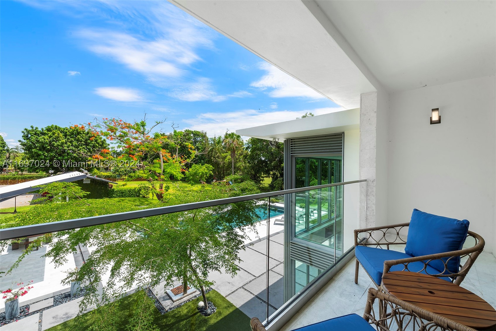 main property photo 79