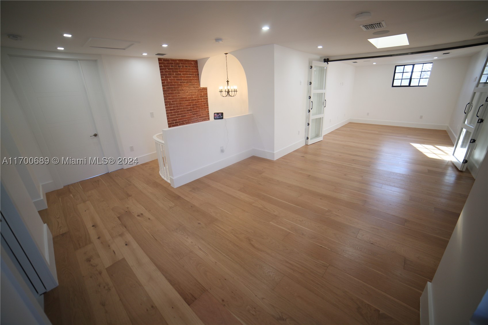 main property photo 95