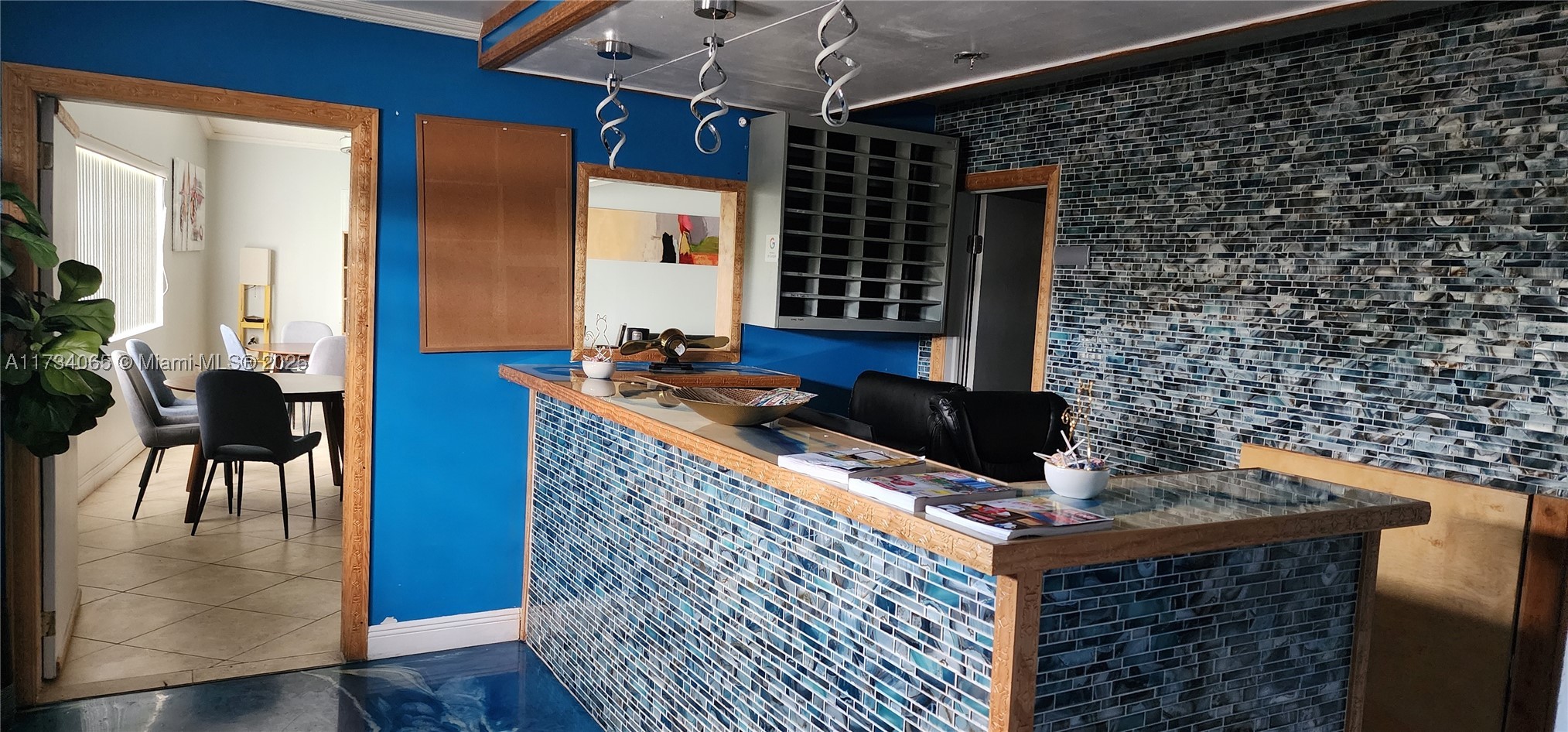 main property photo 15