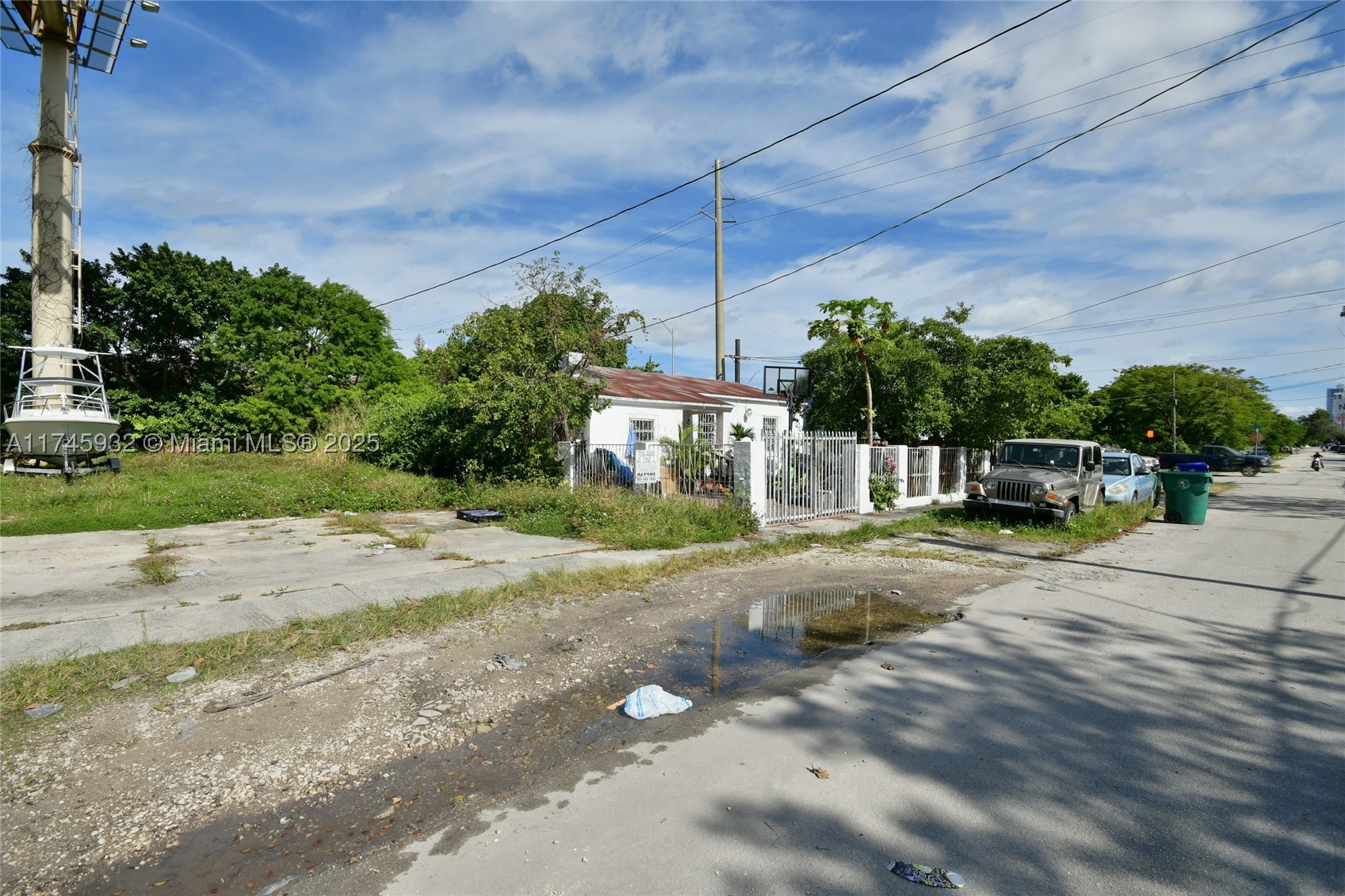 main property photo 43