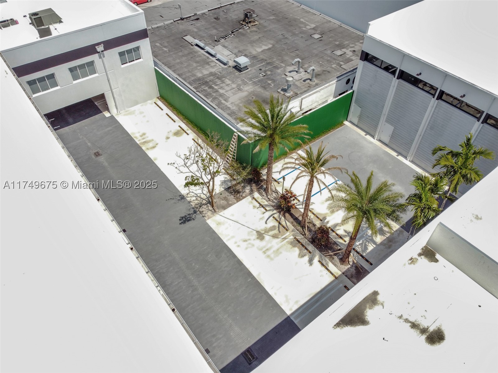 main property photo 48