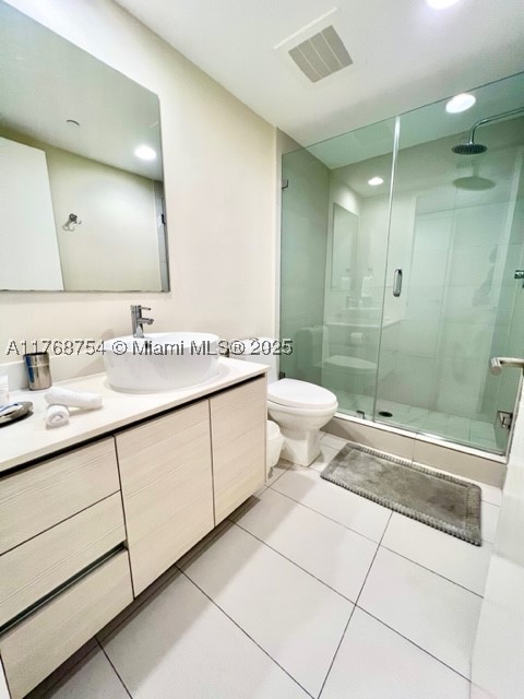 main property photo 74