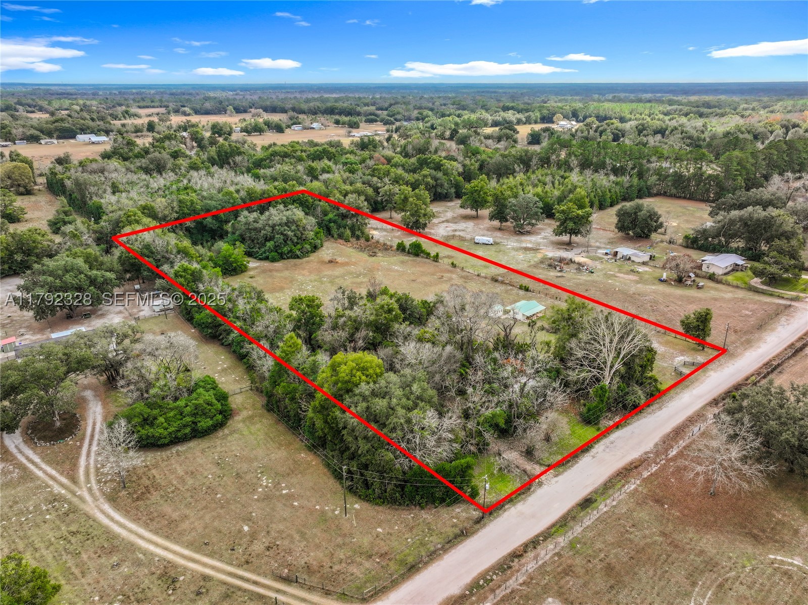 main property photo 33
