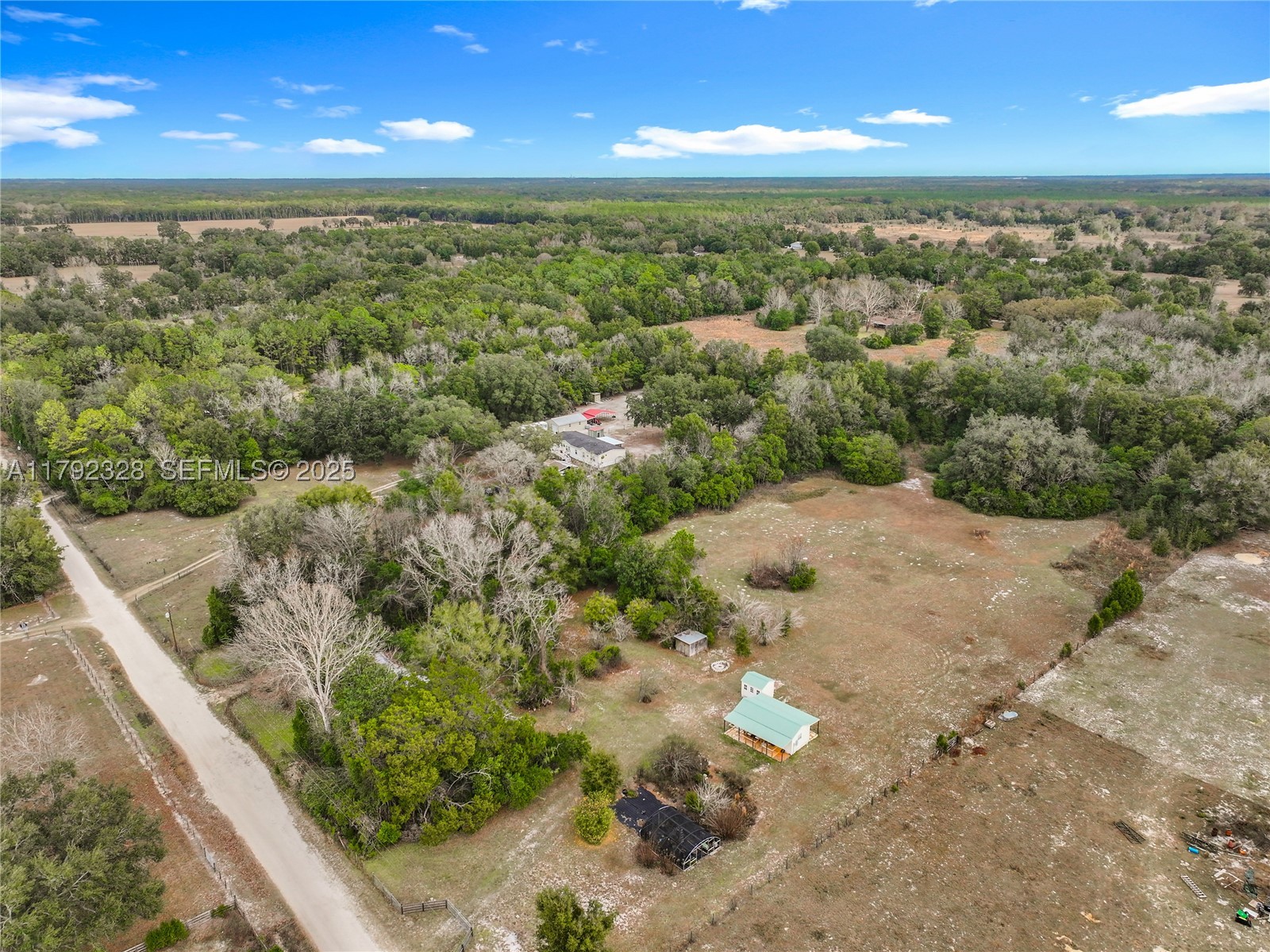 main property photo 37