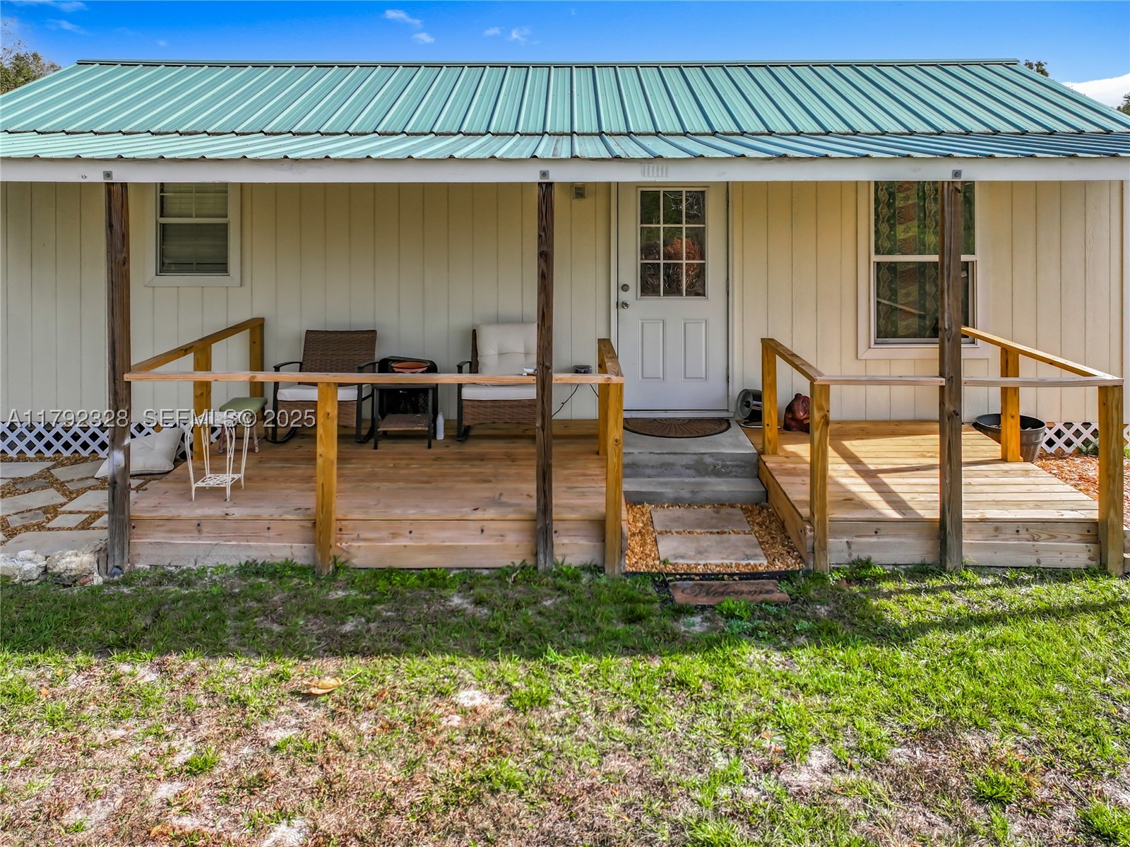 main property photo 38