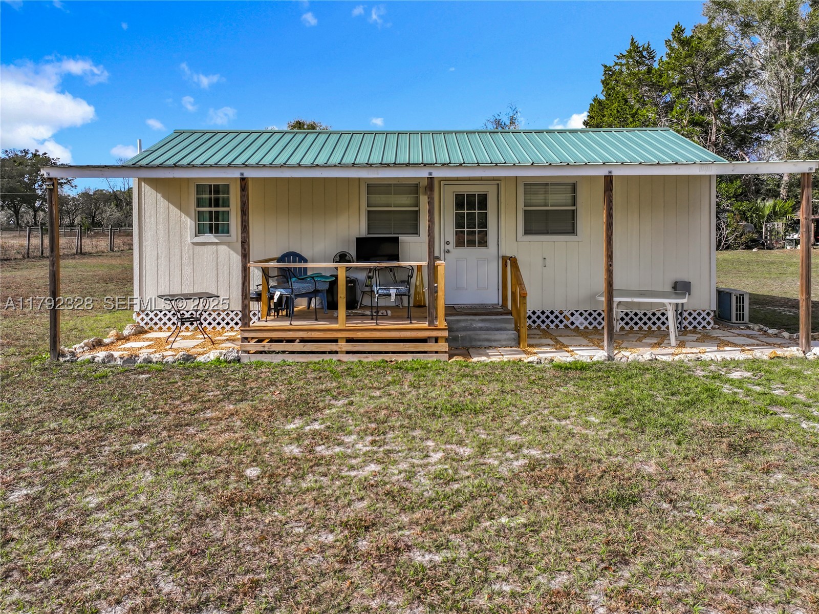 main property photo 44