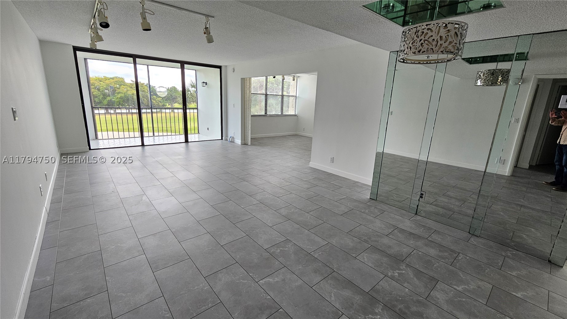 main property photo 76