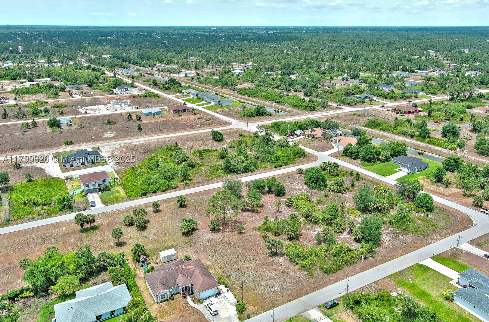 main property photo 14