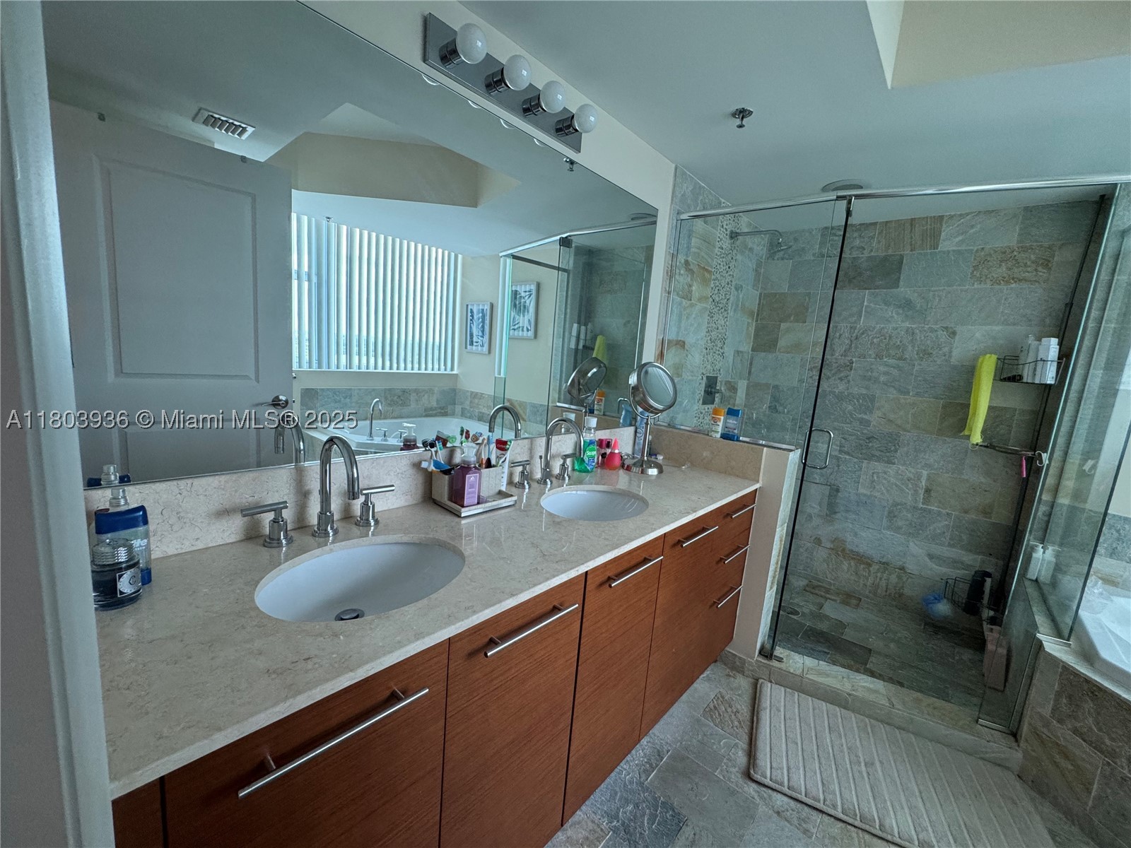 main property photo 70