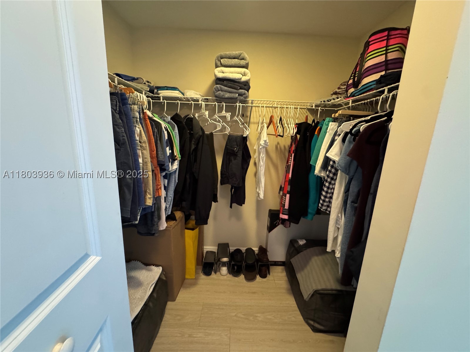 main property photo 75