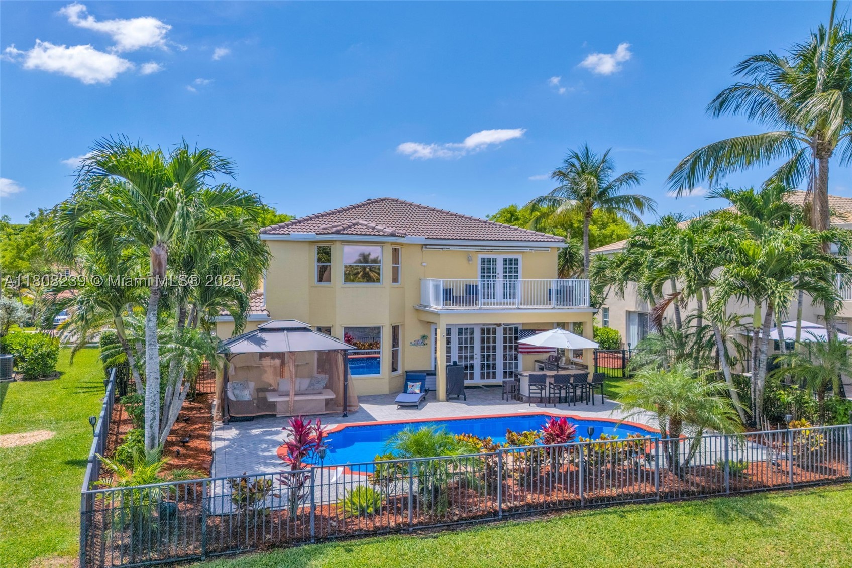 property viewer photo 1