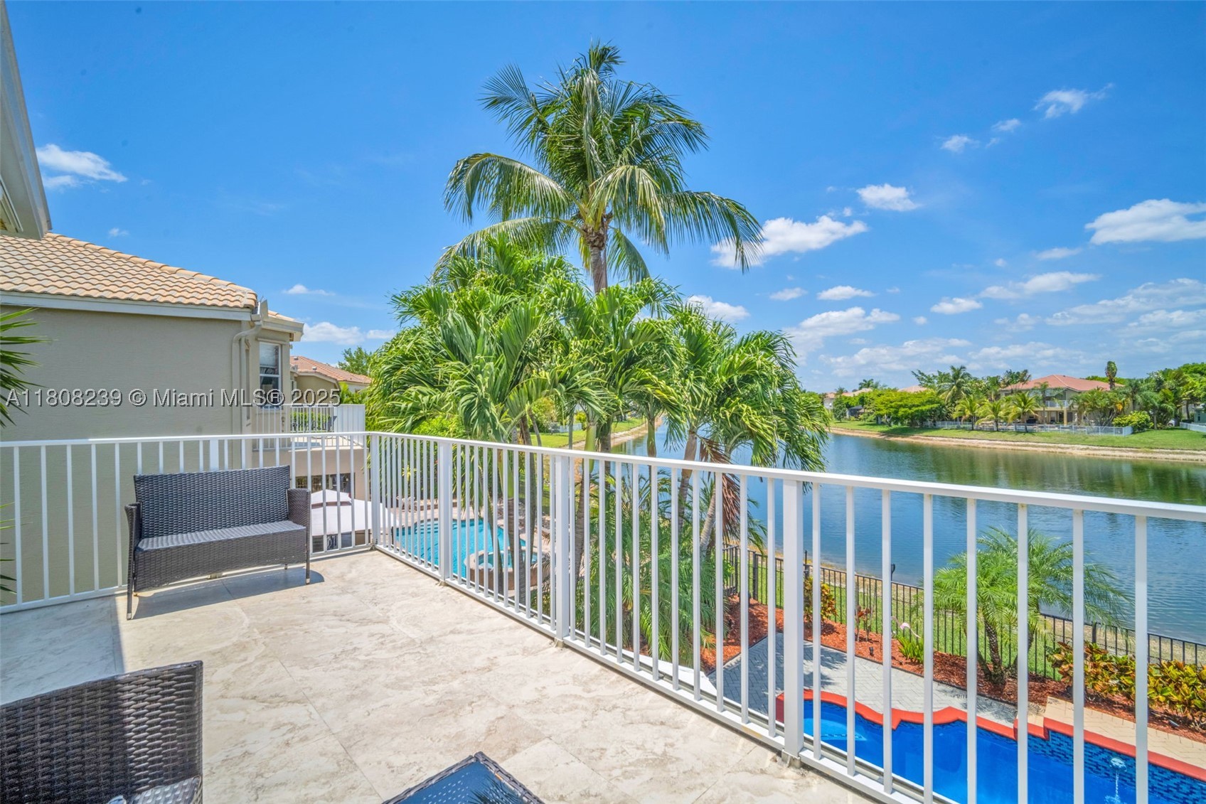 property viewer photo 48