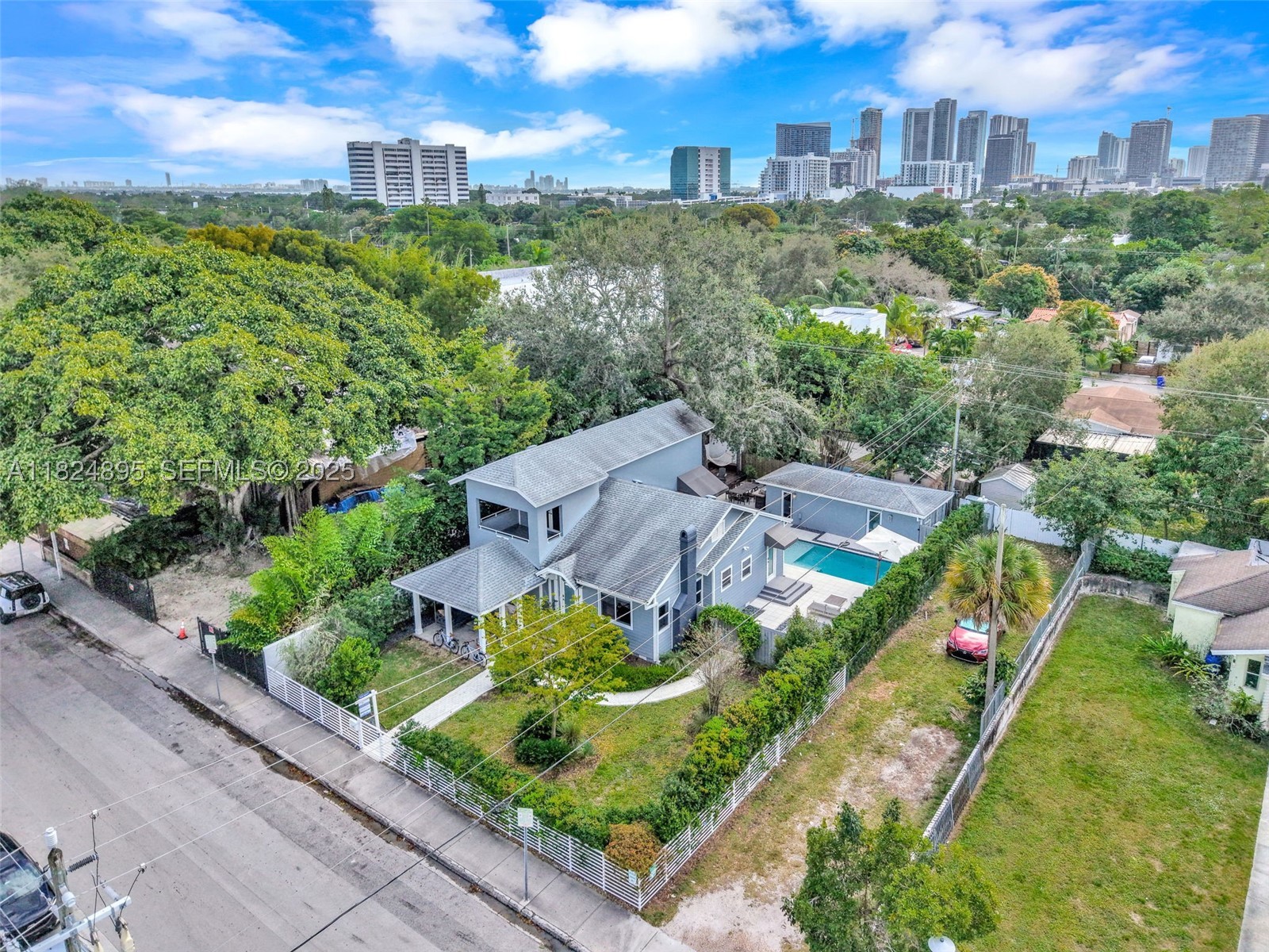 main property photo 68