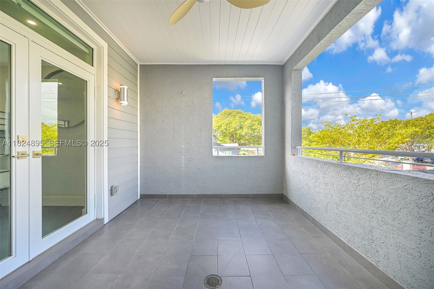 main property photo 79