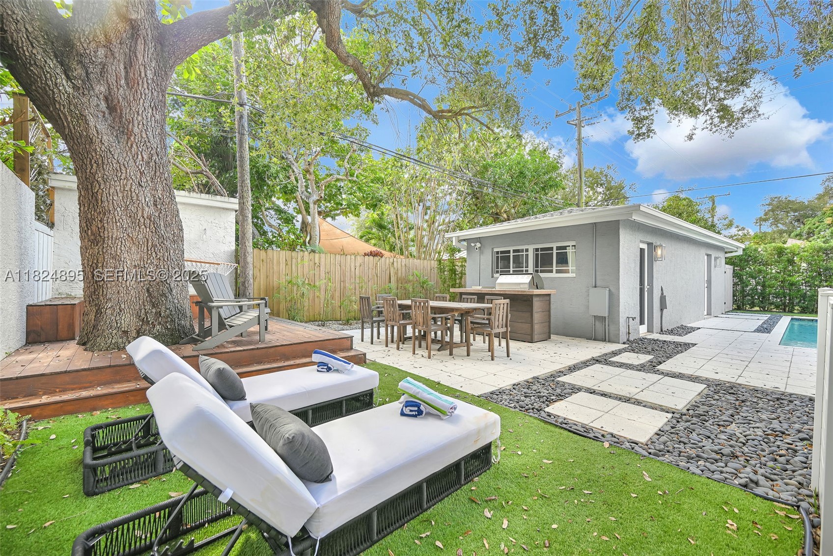 main property photo 89