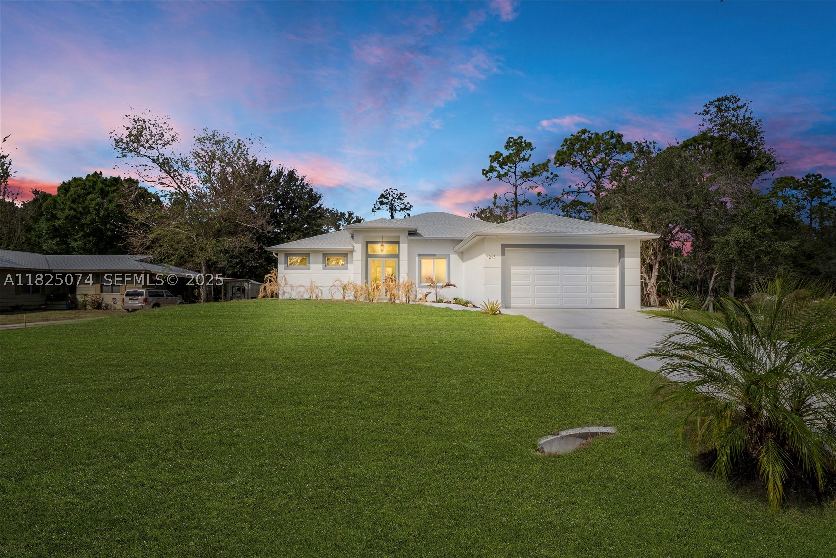 main property photo 12