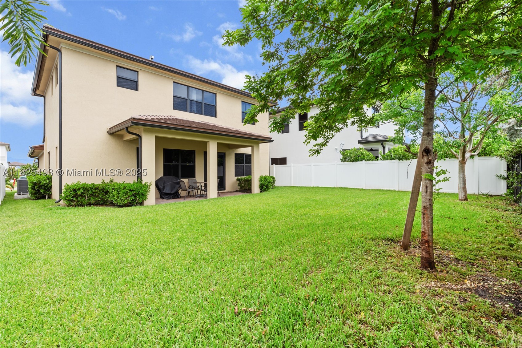main property photo 48