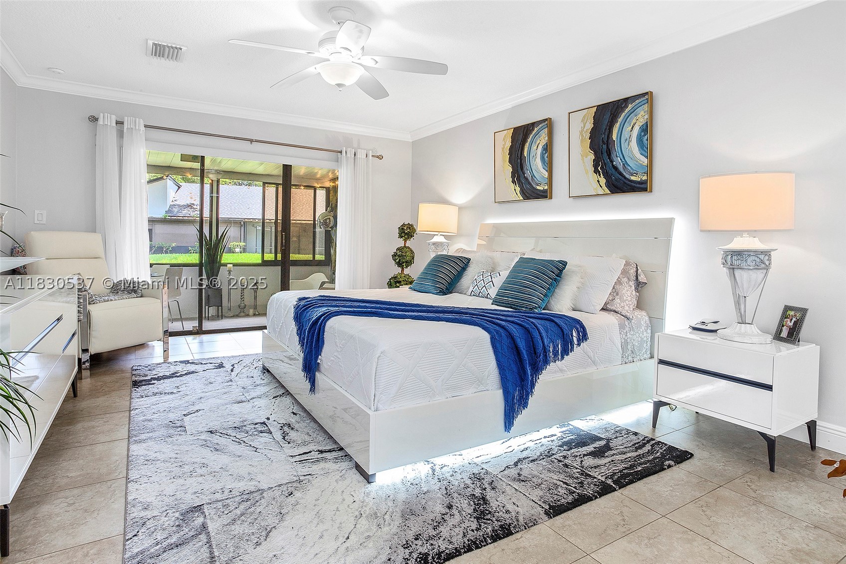 property viewer photo 42