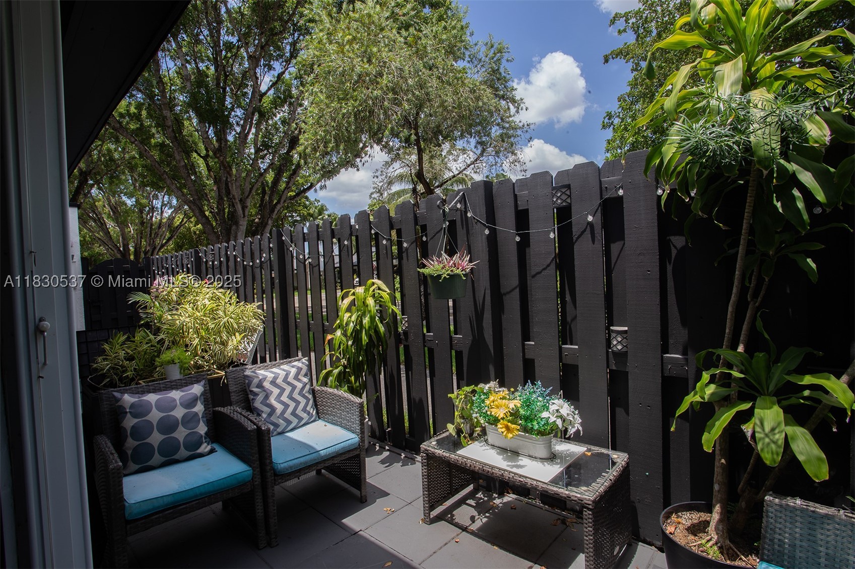 property viewer photo 51