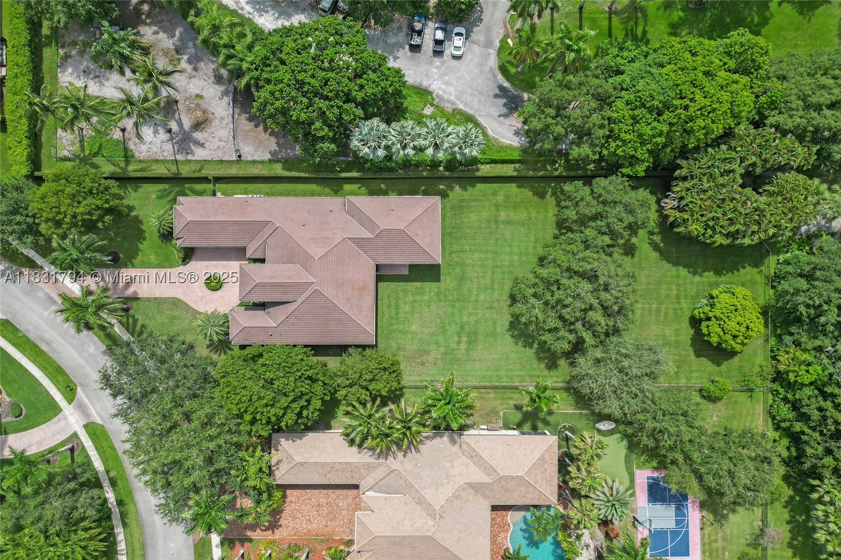 main property photo 92