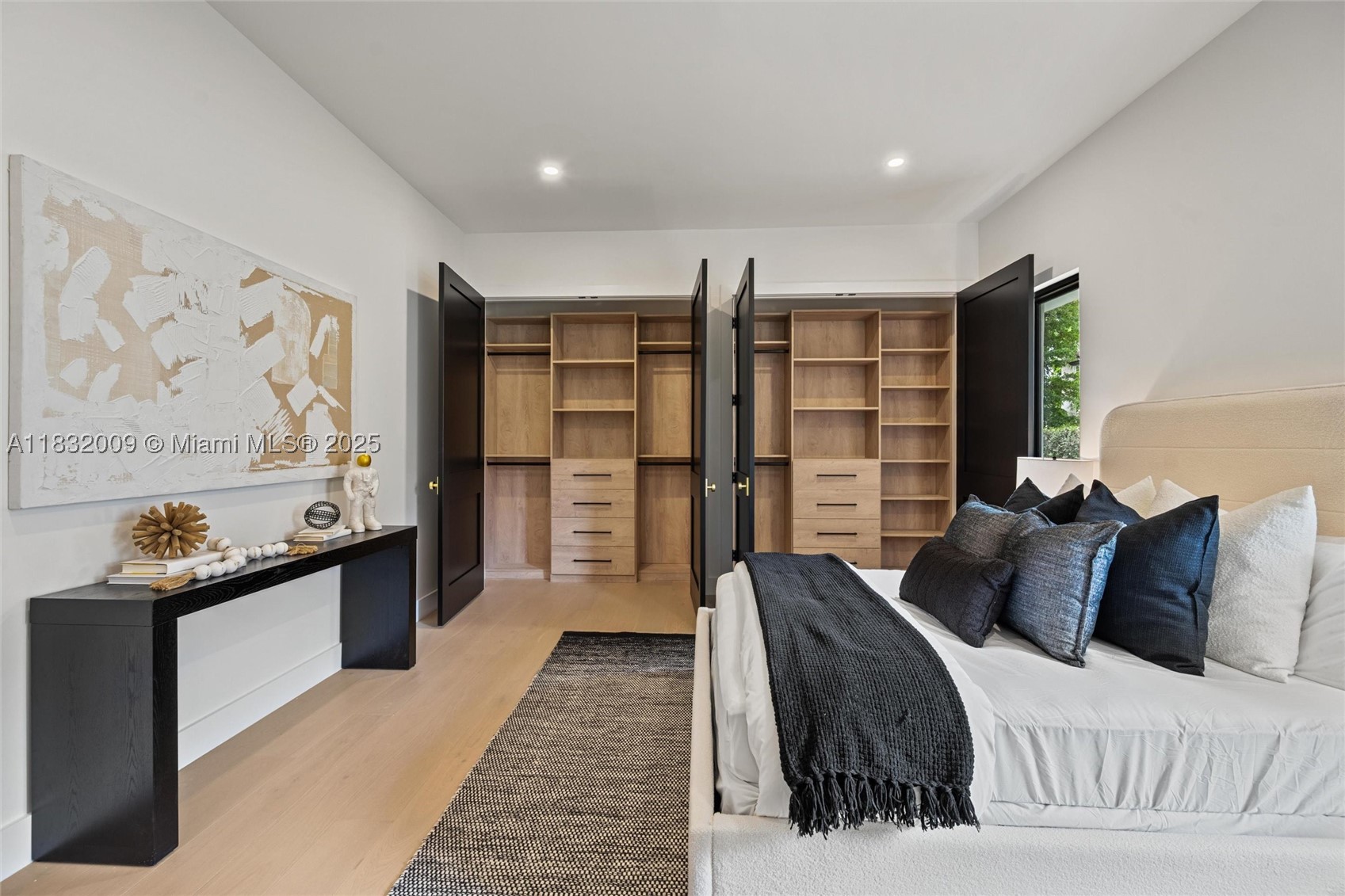 property viewer photo 29