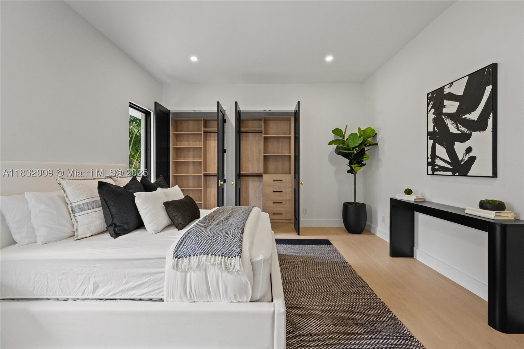 property viewer photo 33
