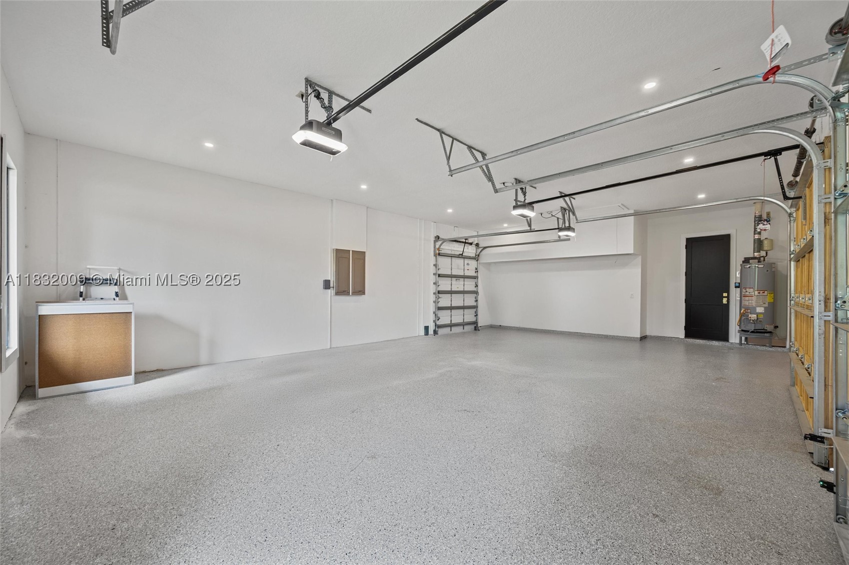 property viewer photo 36