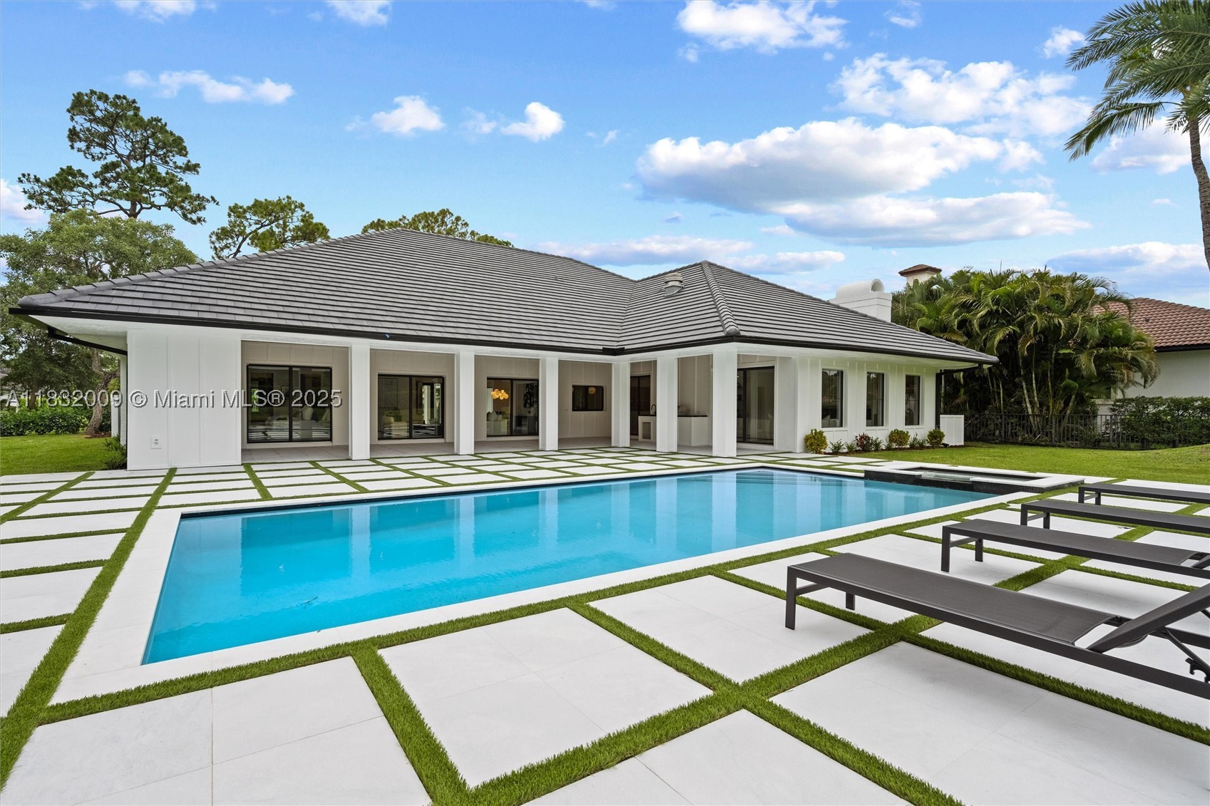 property viewer photo 46