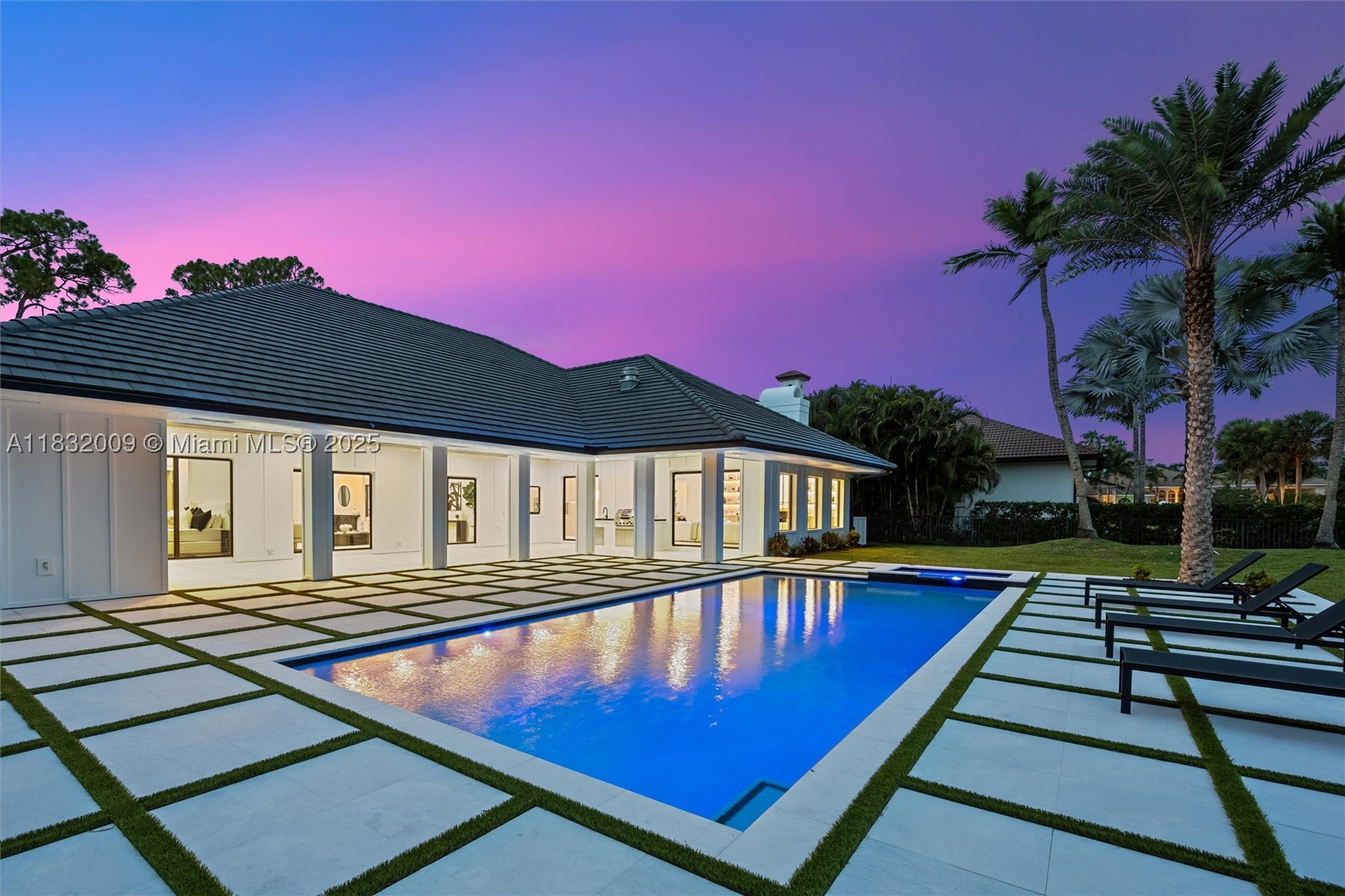 property viewer photo 47