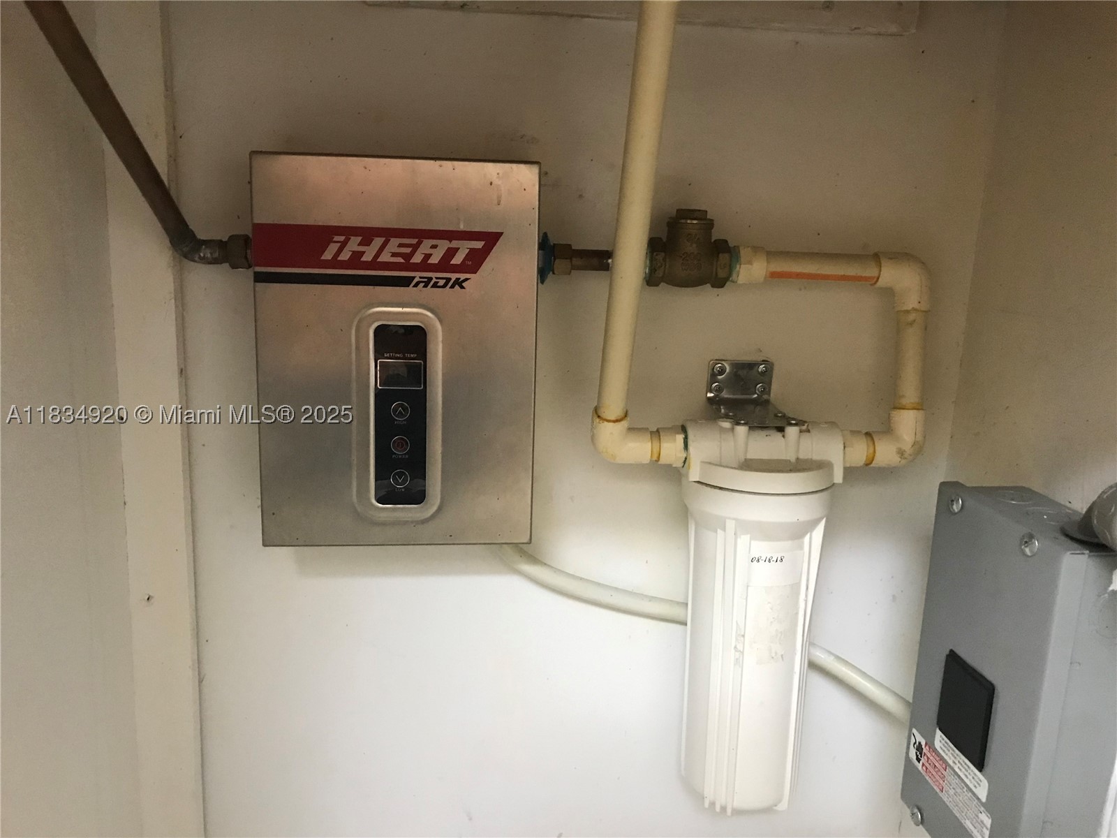 main property photo 31