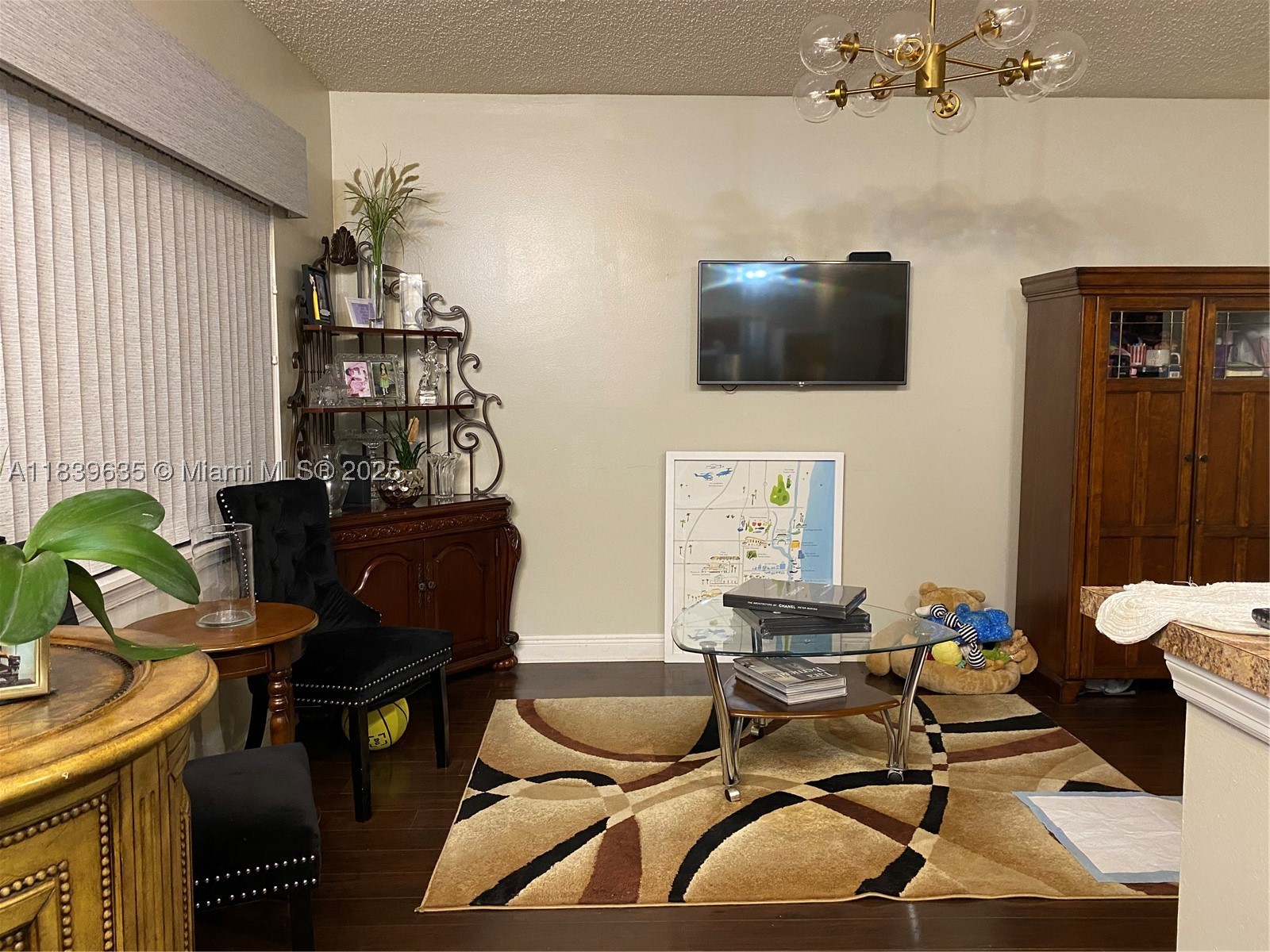 main property photo 44
