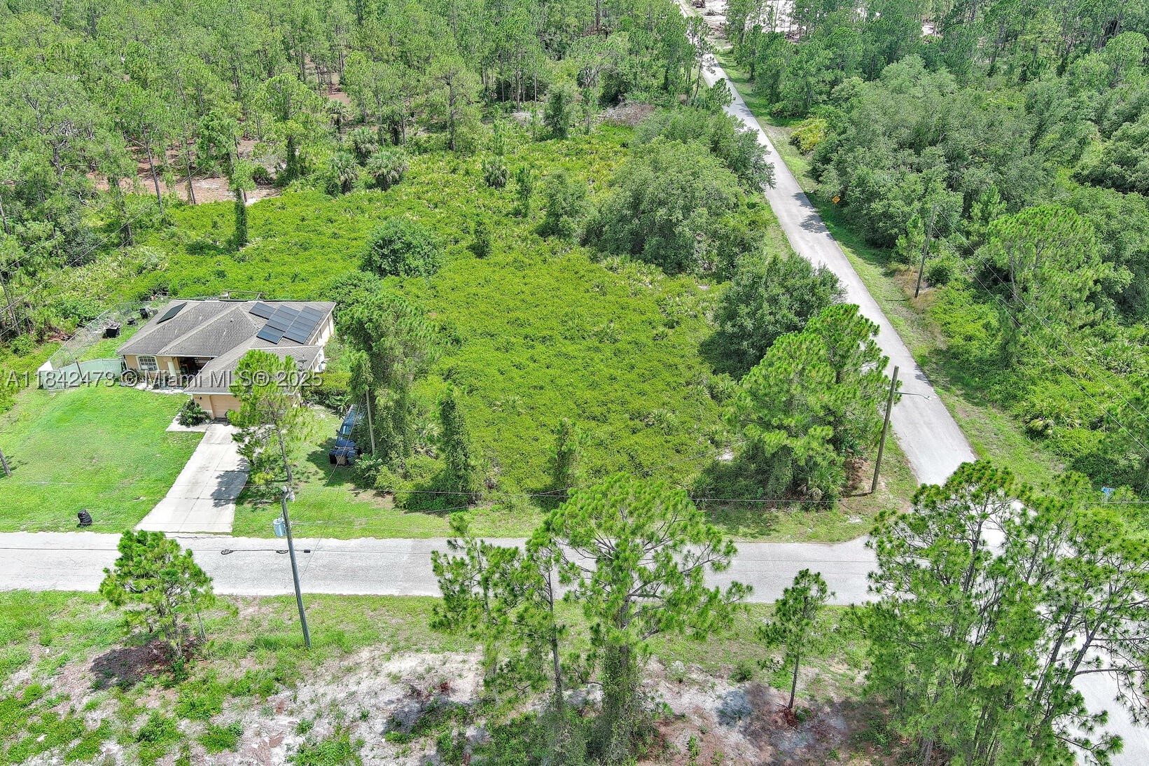 main property photo 7