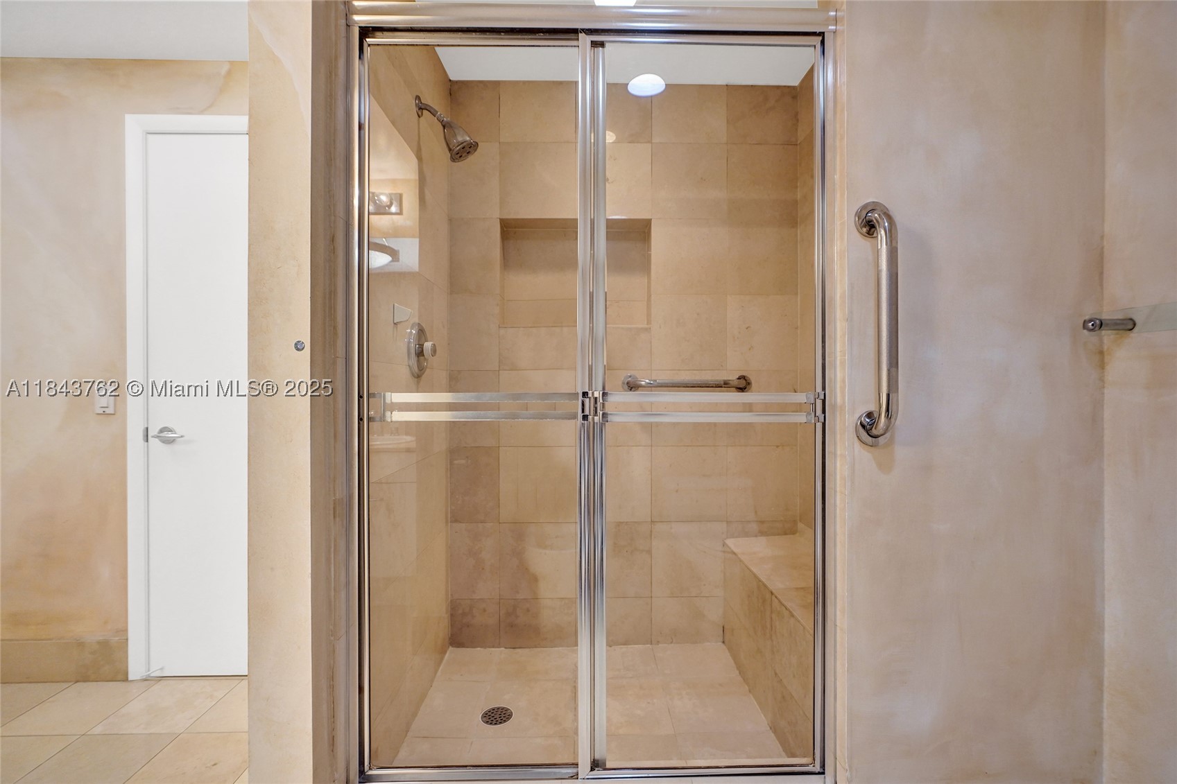 main property photo 59