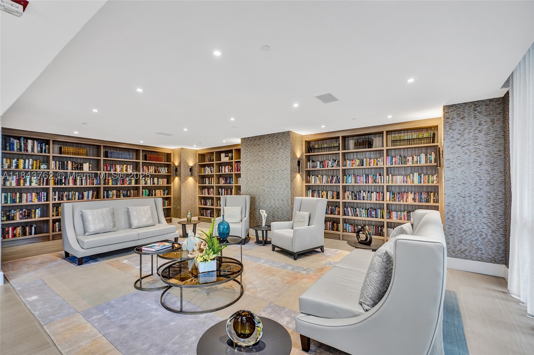 main property photo 98