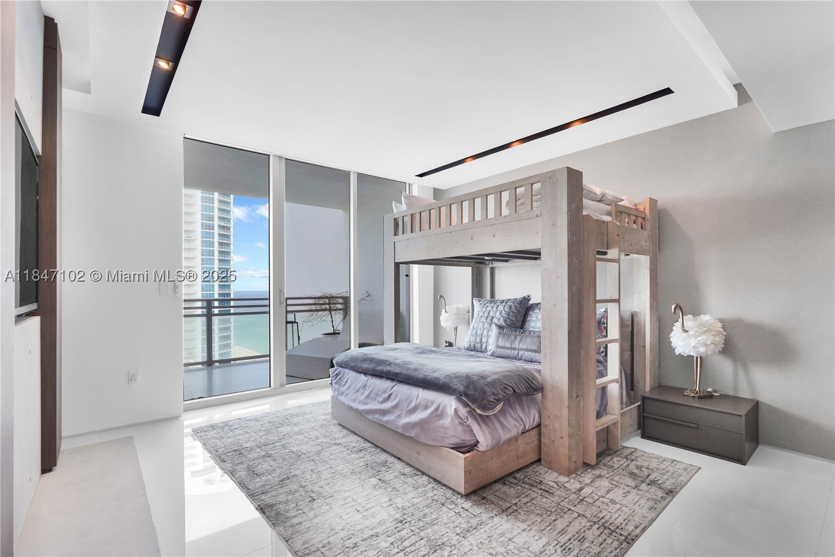 main property photo 62