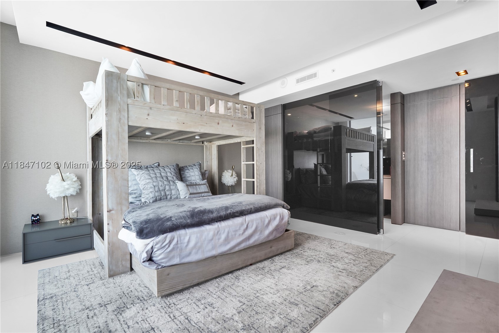 main property photo 66