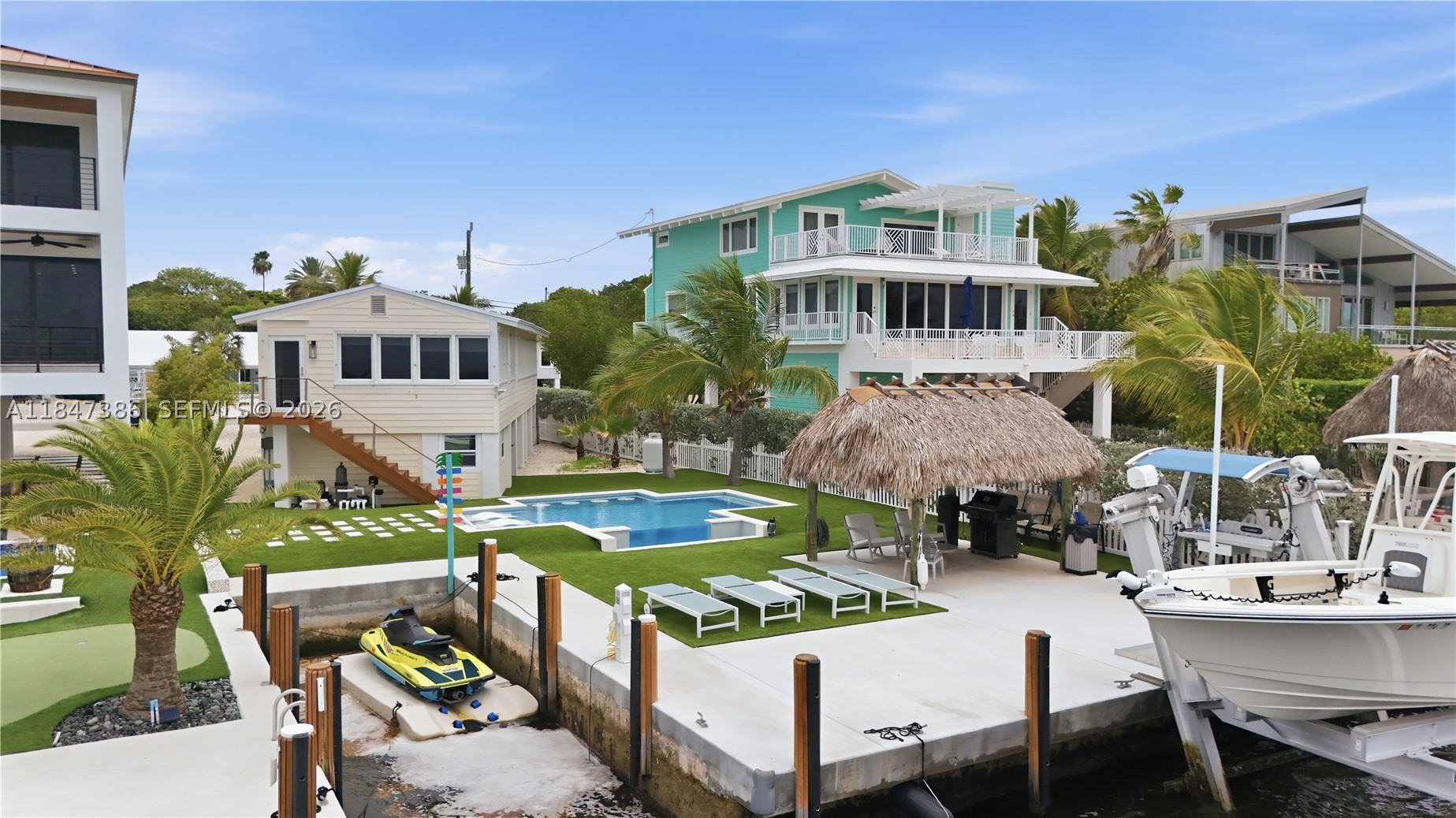 main property photo 40
