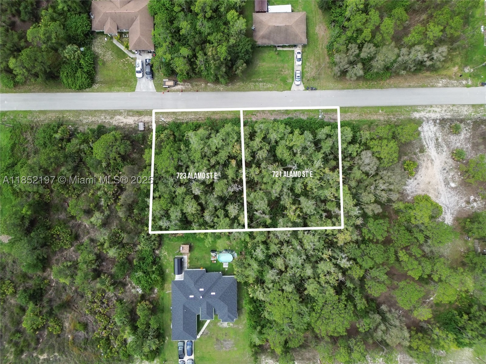 main property photo 8