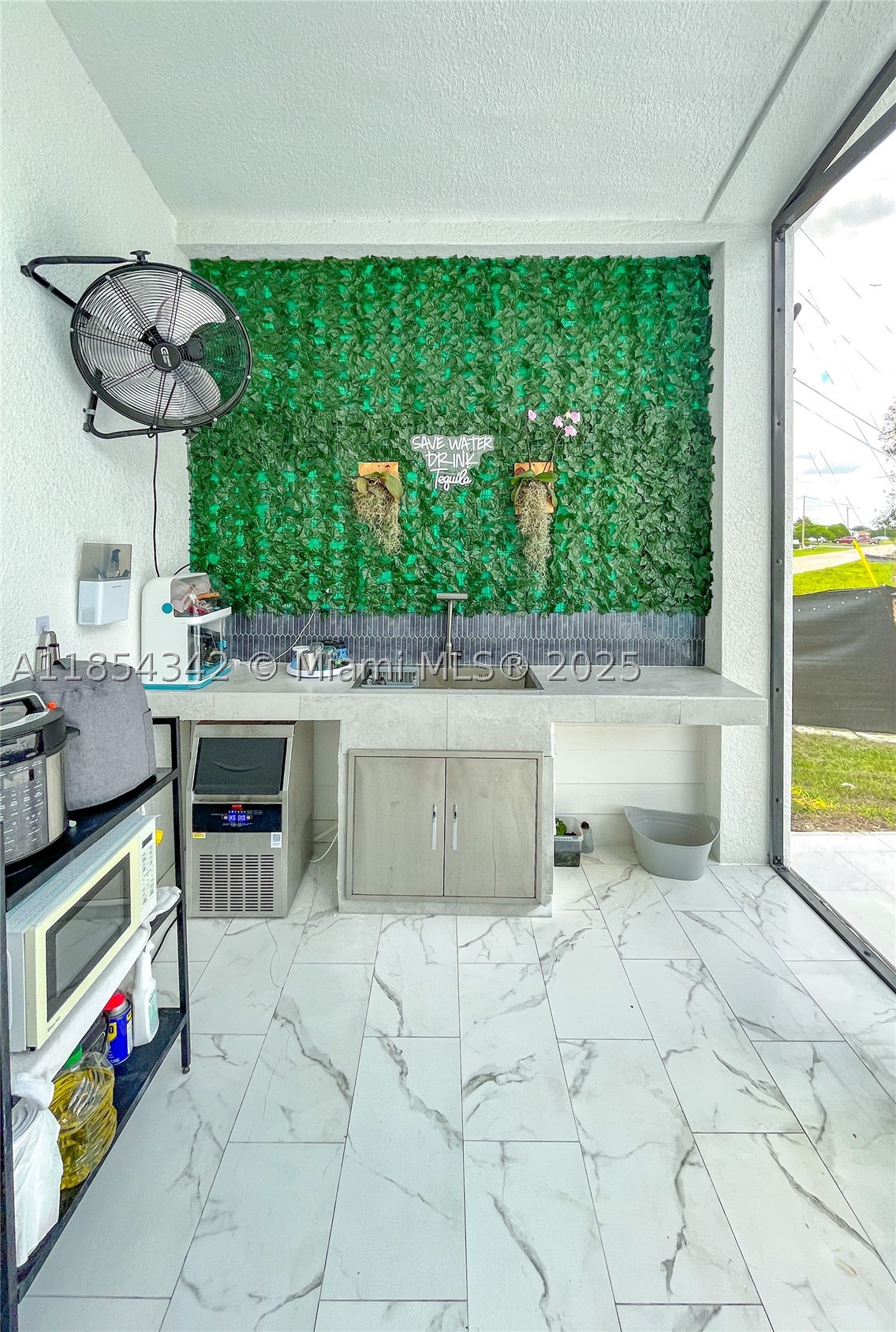 main property photo 60