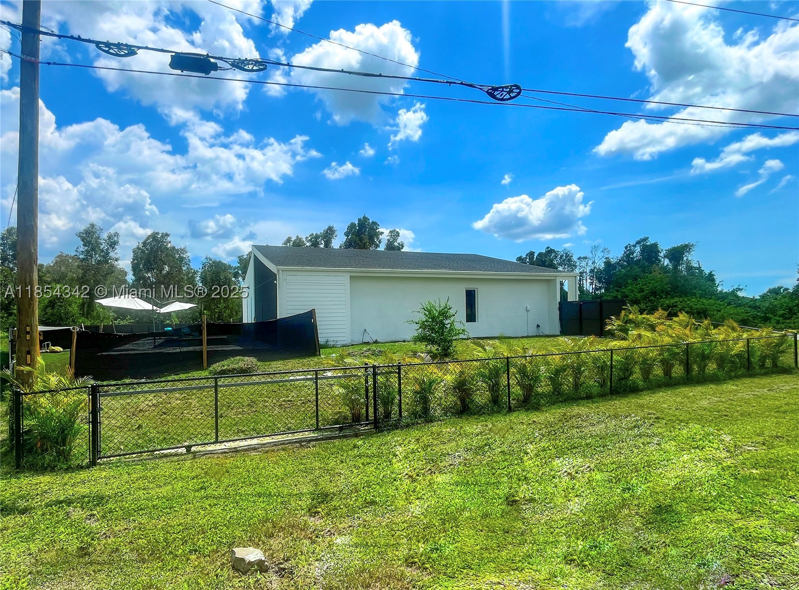 main property photo 77