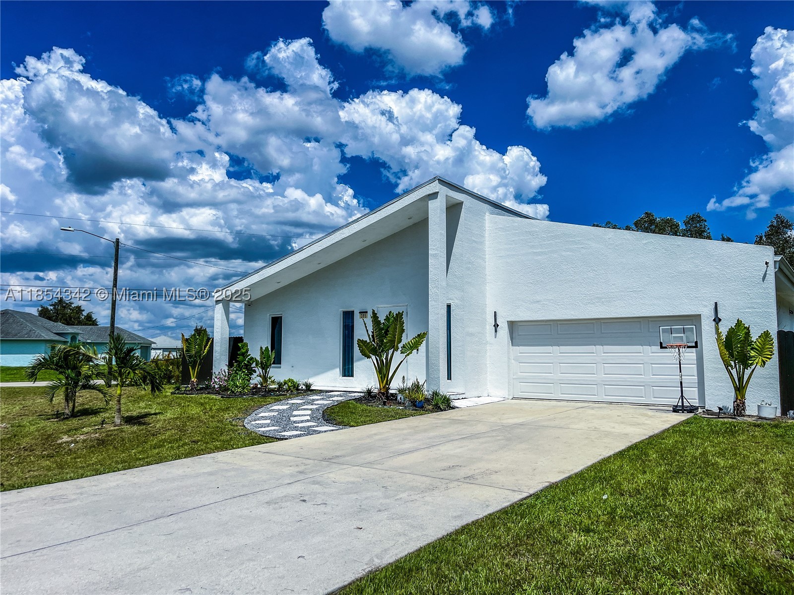 main property photo 87