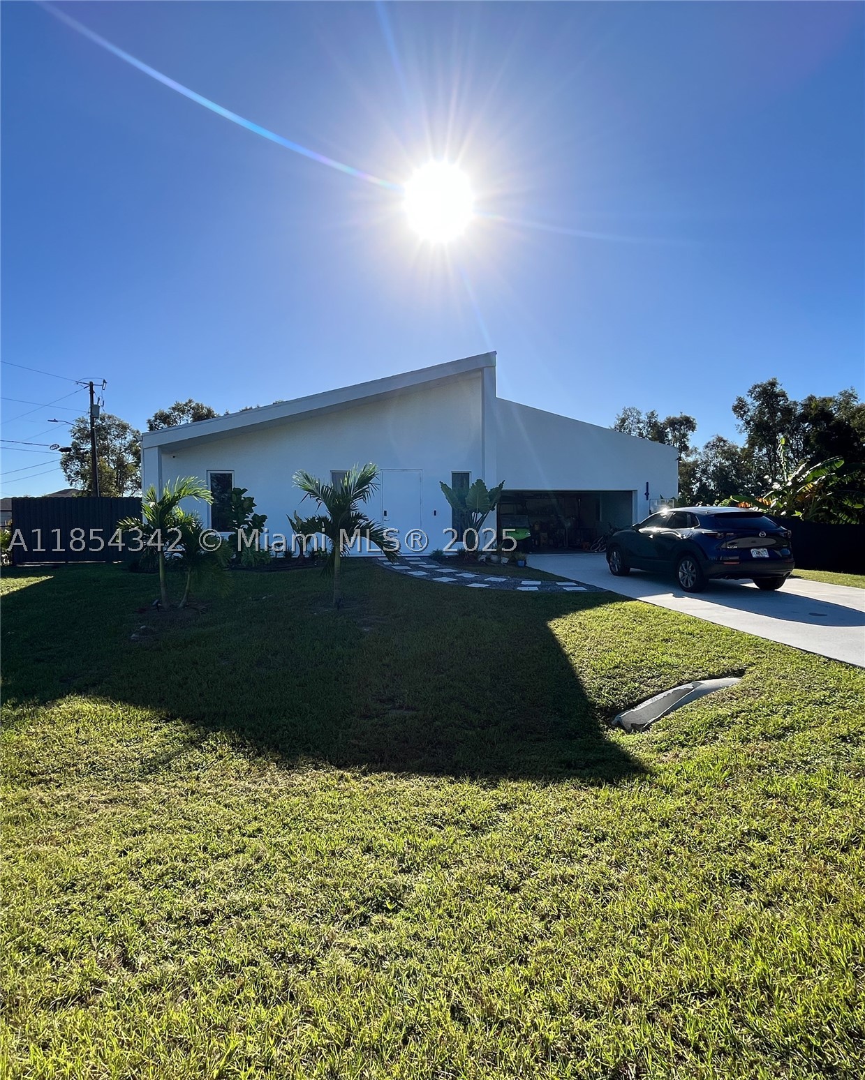 main property photo 88