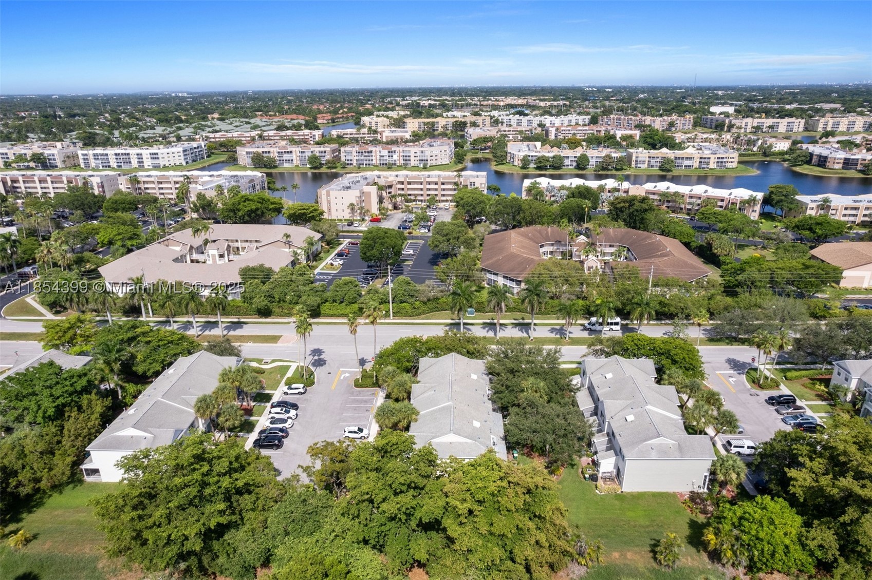 property viewer photo 17
